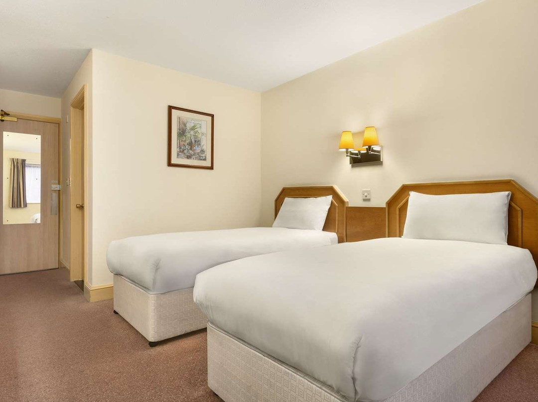 Days Inn by Wyndham Sevenoaks Clacket Lane主图