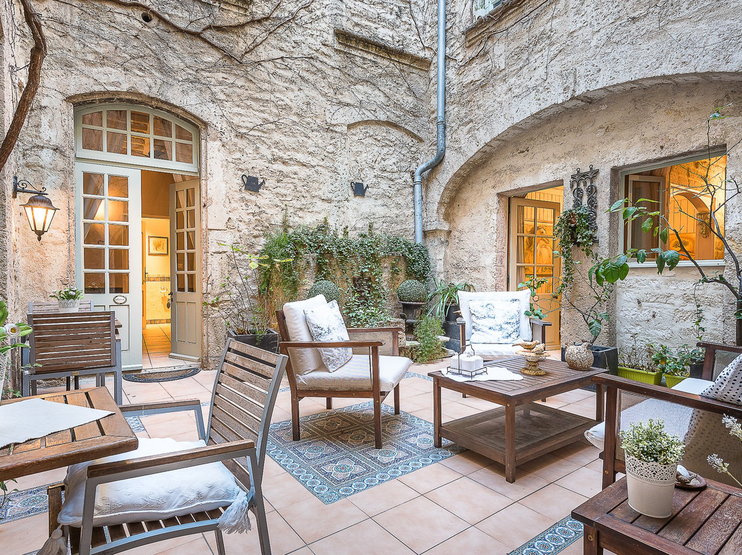 Hotel De Vigniamont主图