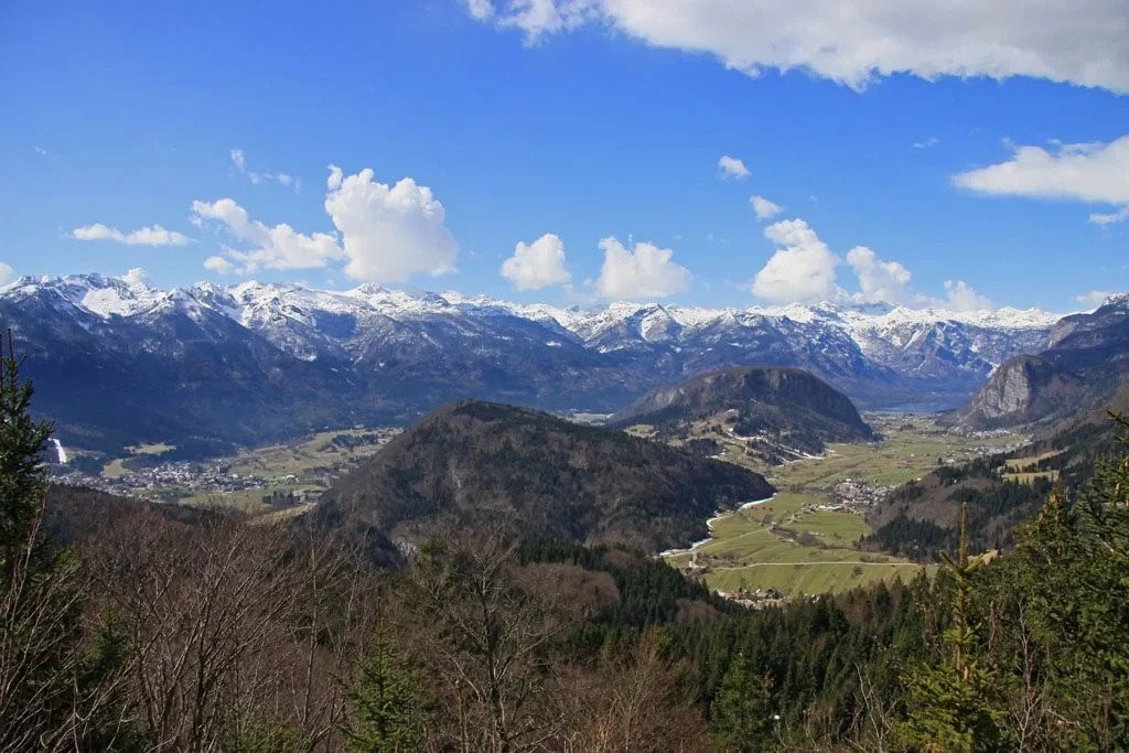 Vodnikov Lookout Point景点图片