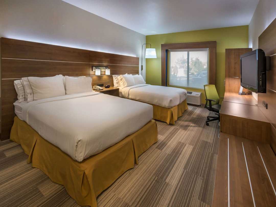 Holiday Inn Express & Suites Carson City by IHG主图
