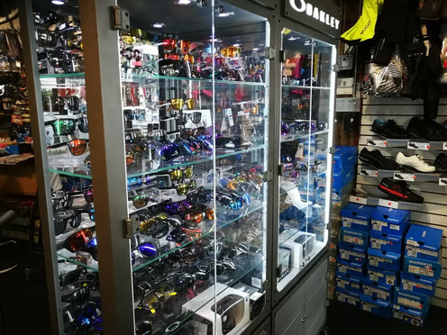 Simon's Bike Shop-温哥华必去景点