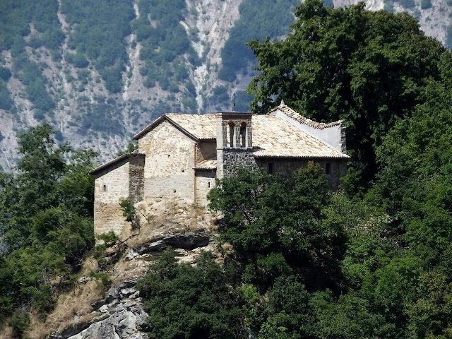 Chiesa di San Silvestro di Colle d'Arquata景点图片