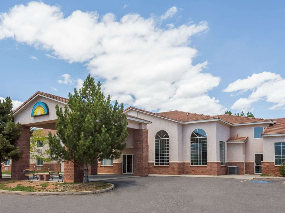 Days Inn by Wyndham Torrey Capital Reef主图