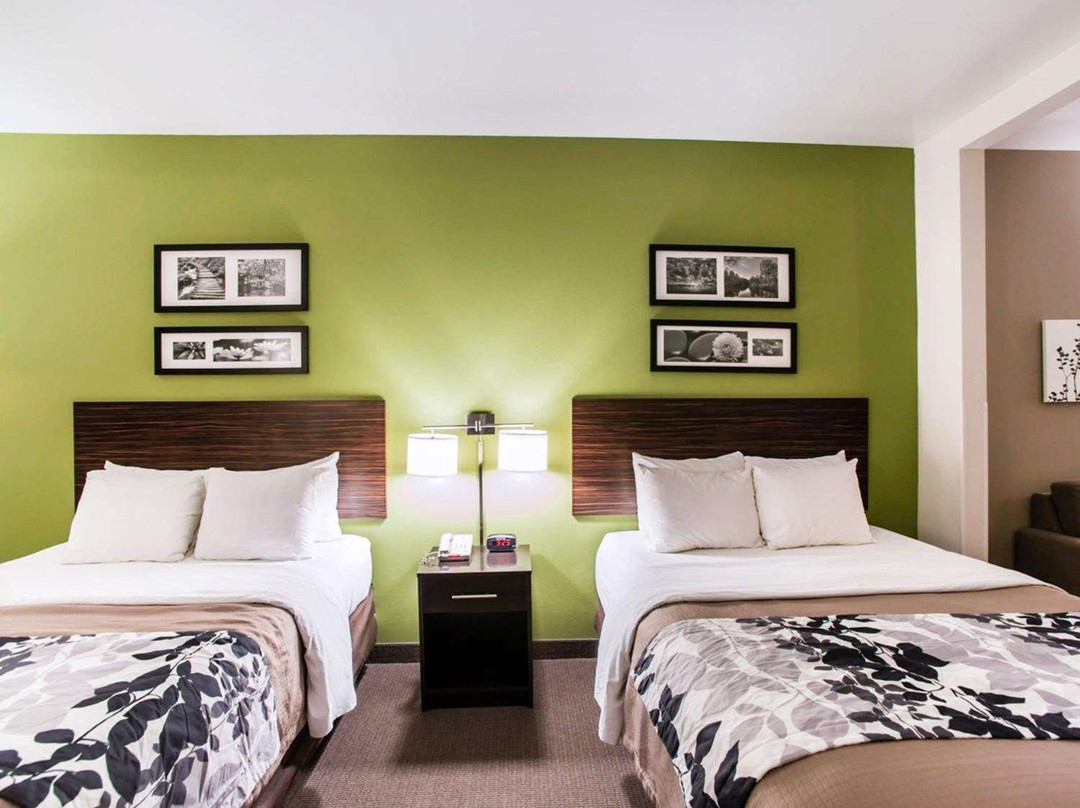 Sleep Inn & Suites主图