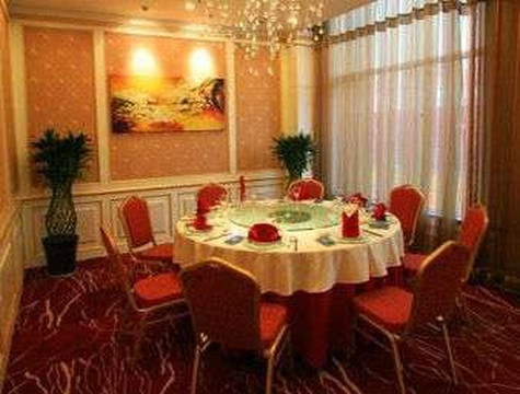 速8酒店西安胡家庙地铁站店主图