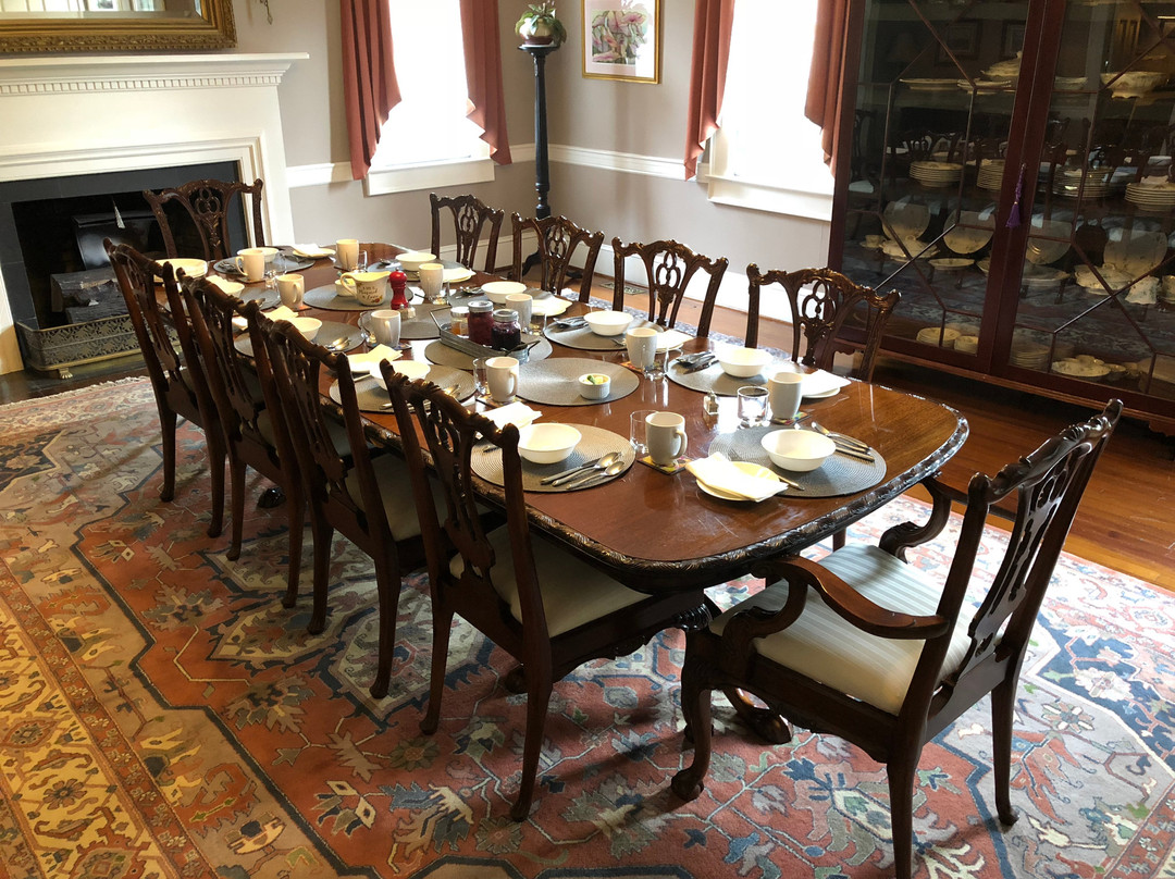 The Elizabethtown Inn主图