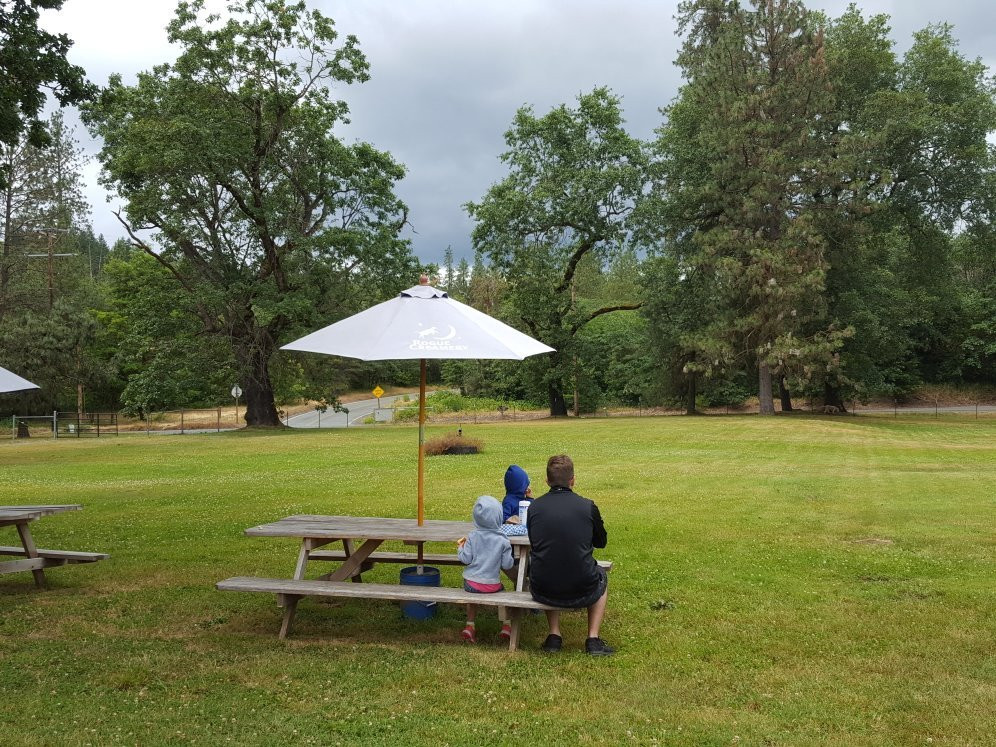 Rogue Creamery Dairy Farm-格兰茨帕斯必去景点