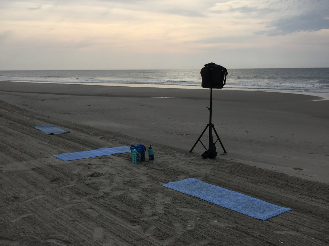 NJ Beach Yoga景点图片
