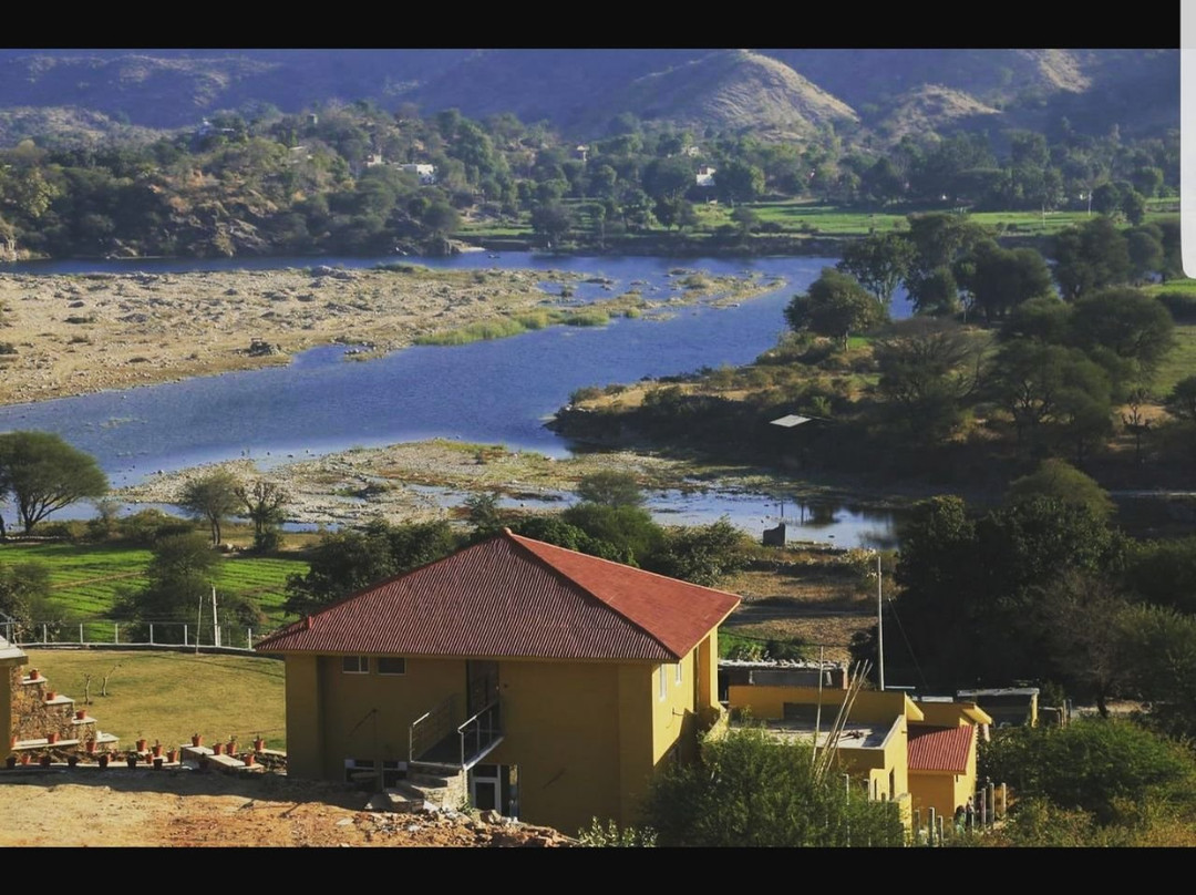 Gogunda Tehsil酒店住宿-Sadas River Rock Resort