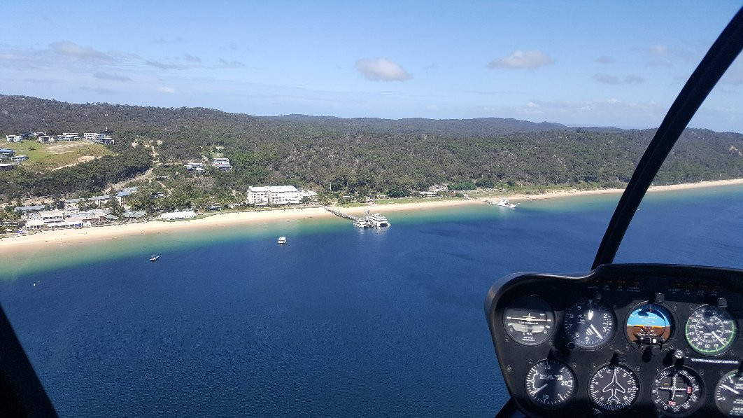 Tangalooma Helicopter Service景点图片