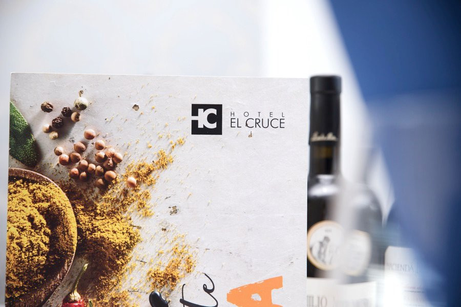 Hotel El Cruce主图