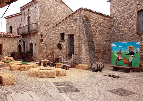 Maisonne Antoinette主图