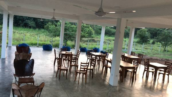 Into The Wild Sigiriya主图