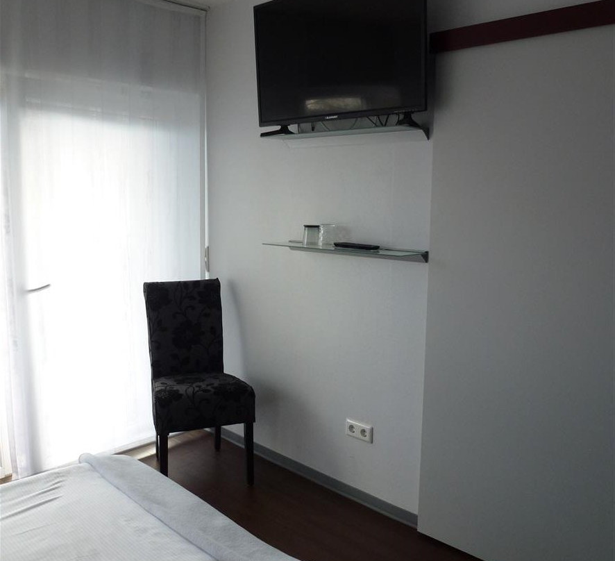 Zur Nacht bei Hoffmann主图