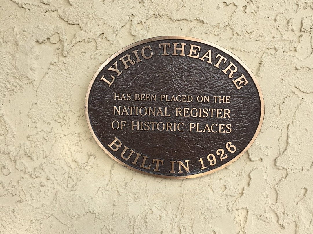 B & A Flea Market-斯图尔特必去景点