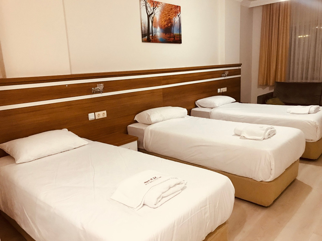 Akyuz Rooming House主图