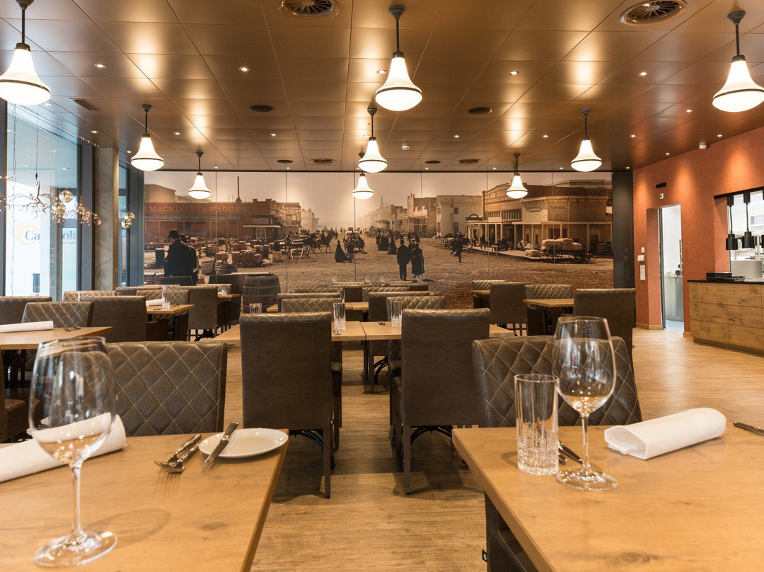 Niederhelfenschwil餐馆和美食-Steakhouse Hot Stone