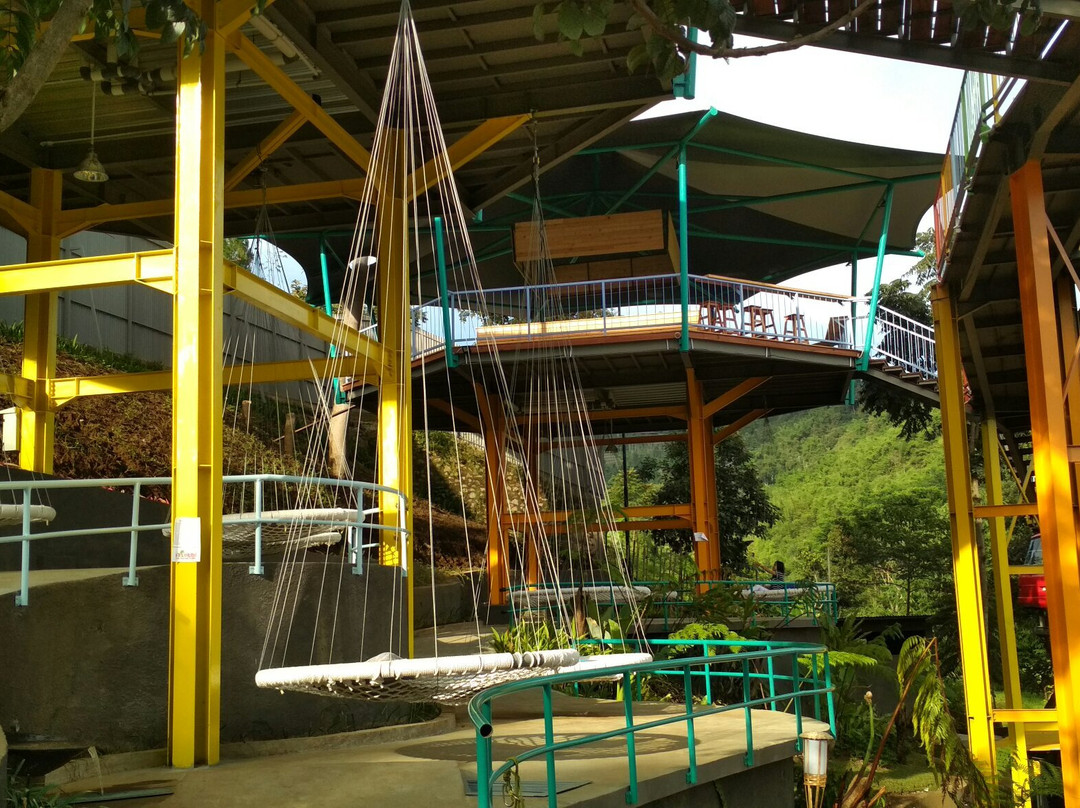 Punclut Ciumbuleuit-万隆必去景点