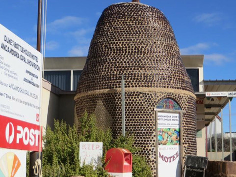 Andamooka Dukes Bottlehouse Motel主图