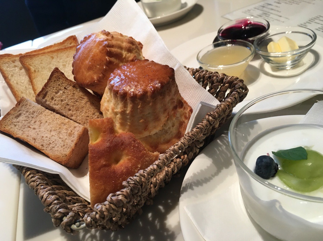 小布施町餐馆和美食-San-Poo-Loh Restaurant and Terrace