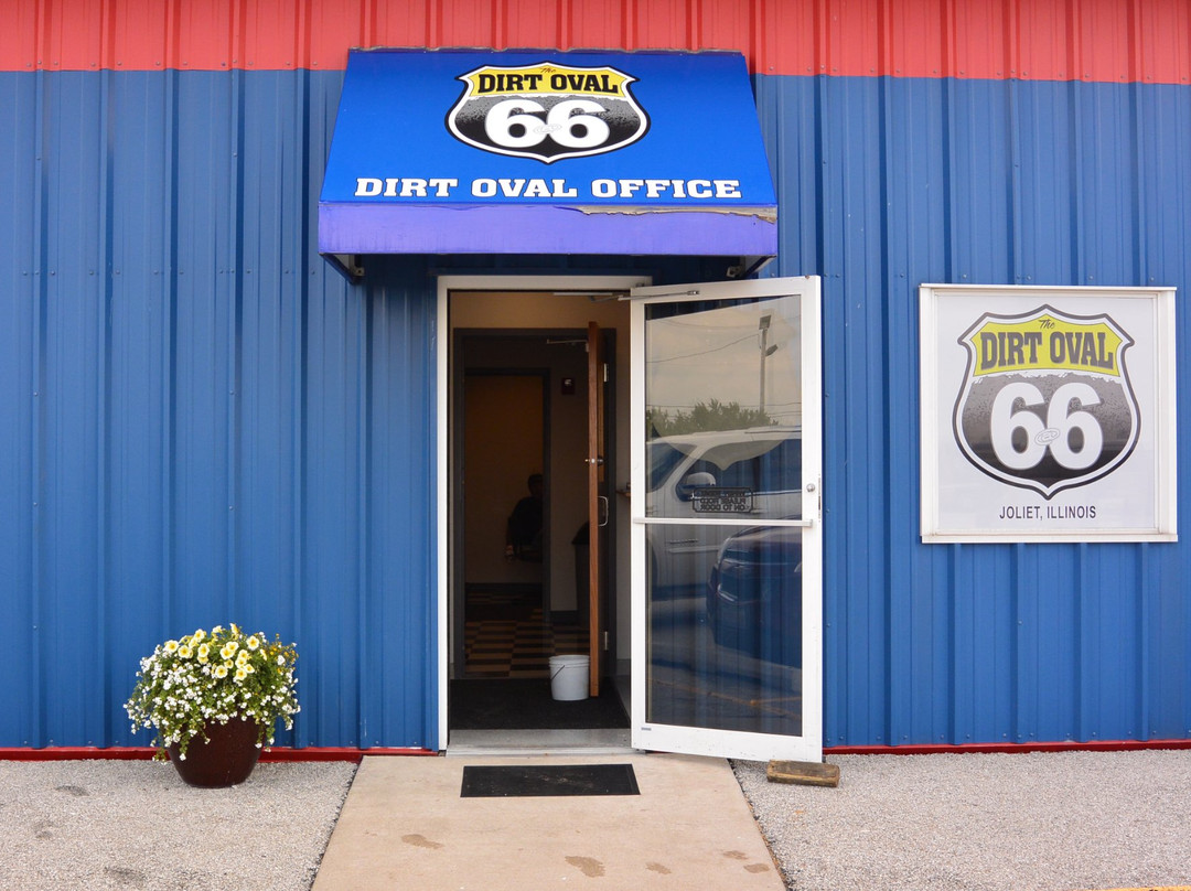 Dirt Oval at Route 66景点图片
