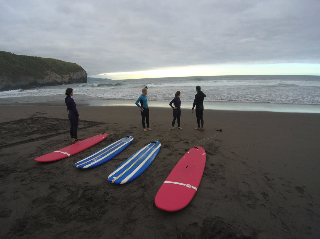 Santa Barbara Surf School Azores-大里贝拉必去景点