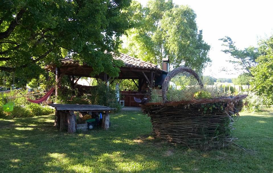 Montcuq en Quercy Blanc旅游攻略图片