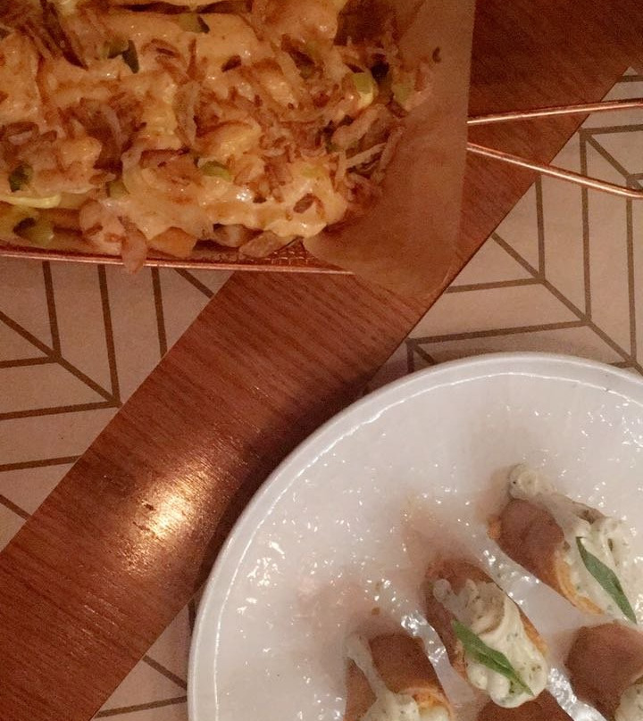 The Cuts Urban Kitchen