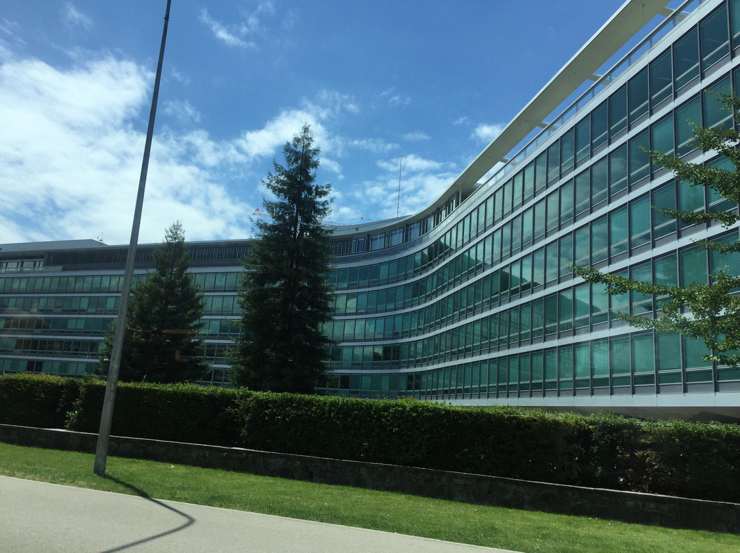 Nestle Headquarters (Palais Nestle)-沃韦必去景点