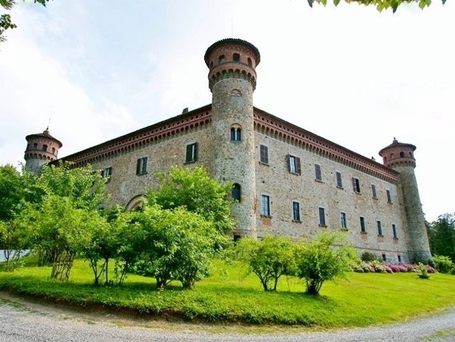 Castello di Rezzanello-Gazzola必去景点