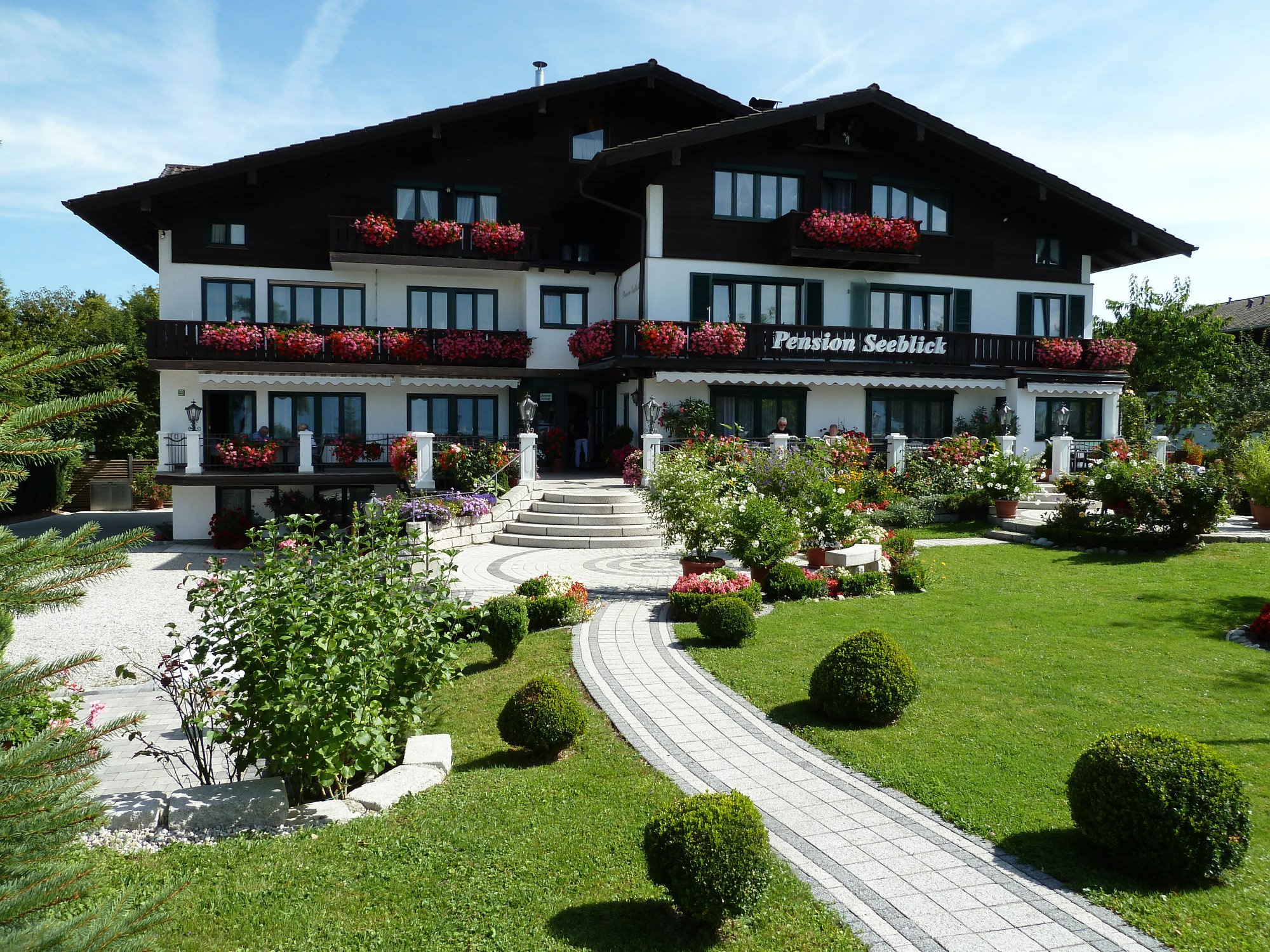 Pension Seeblick-官方