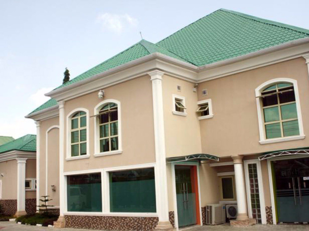 Garam酒店住宿-B's Hive Hotels and Suites