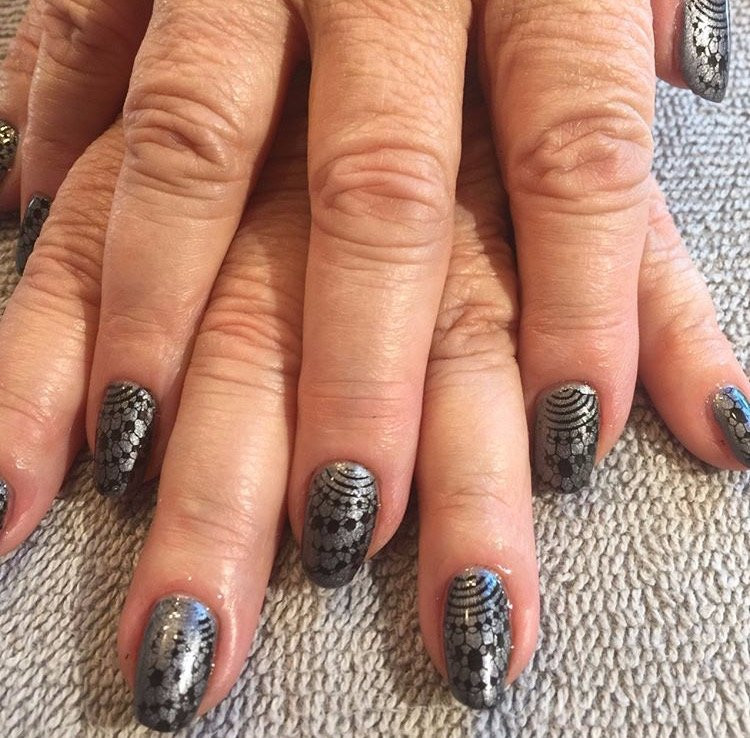 Full Circle Salon and Spa-Wheat Ridge必去景点