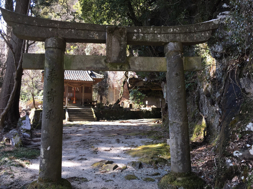 Yametsuhime Shrine景点图片