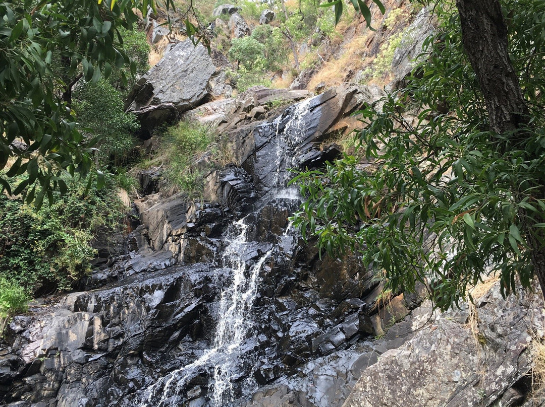 Ingalalla Falls景点图片