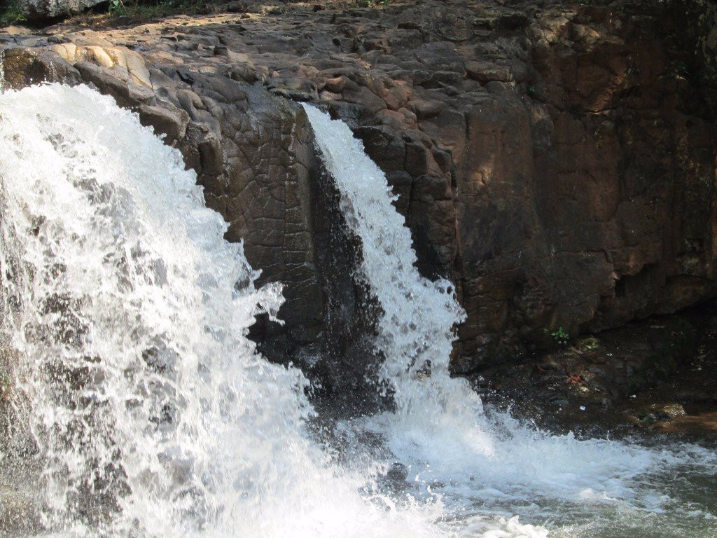 Dudh Dhara Falls景点图片