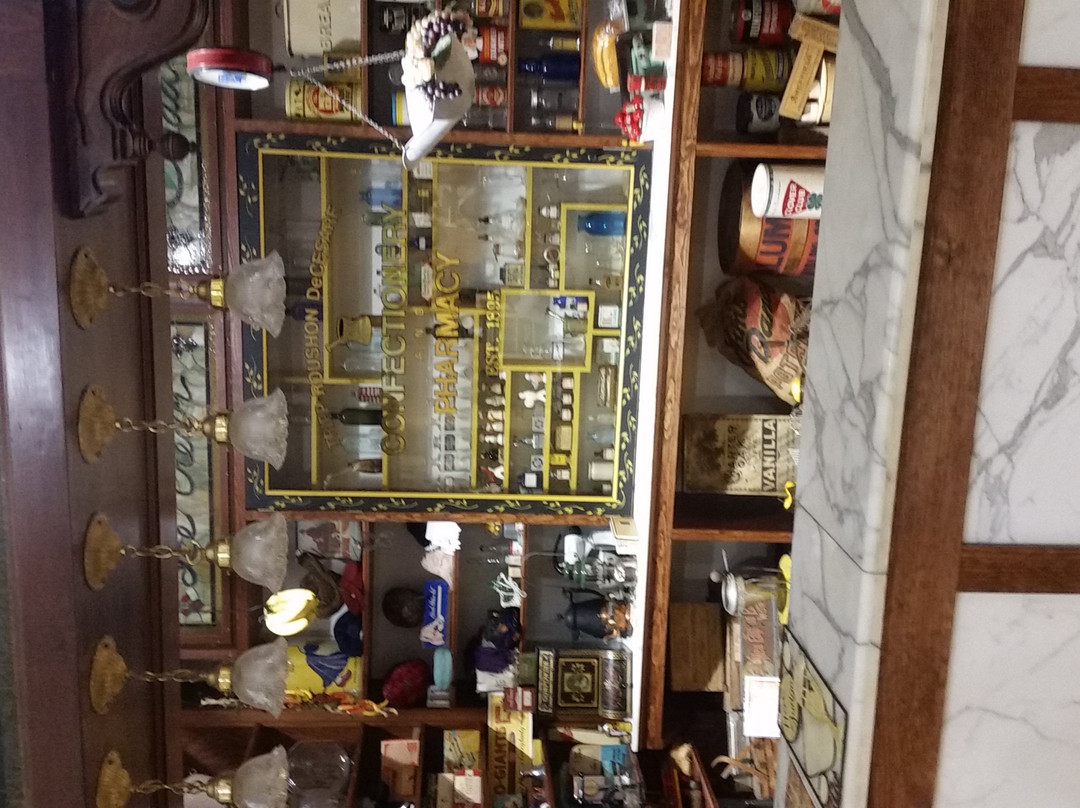 The PAST Antiques Marketplace-Oakdale必去景点