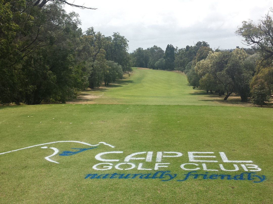 Capel Golf Club景点图片