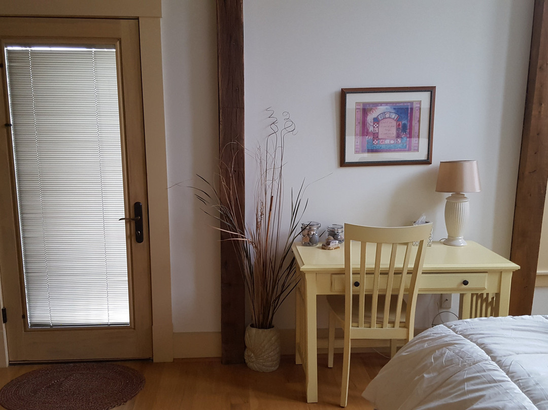 The Stone Giraffe Guest House主图