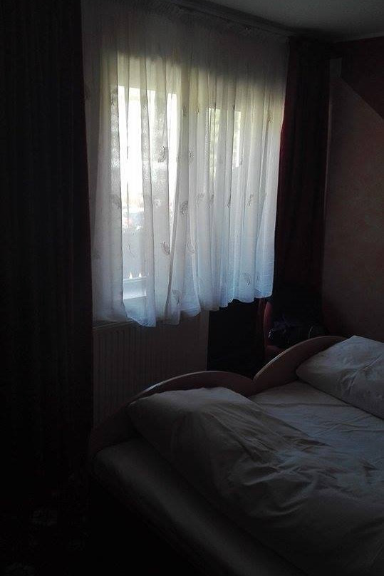 Cabana Vanatorilor主图