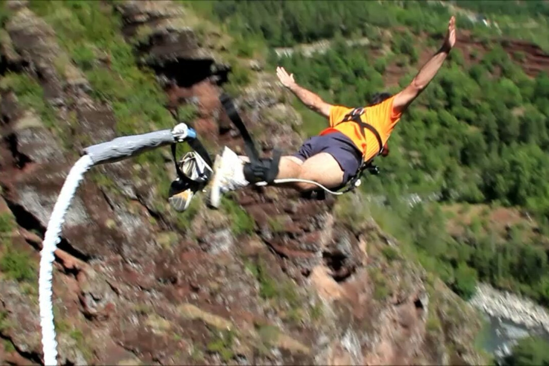 Video Top Jump-Guillaumes必去景点