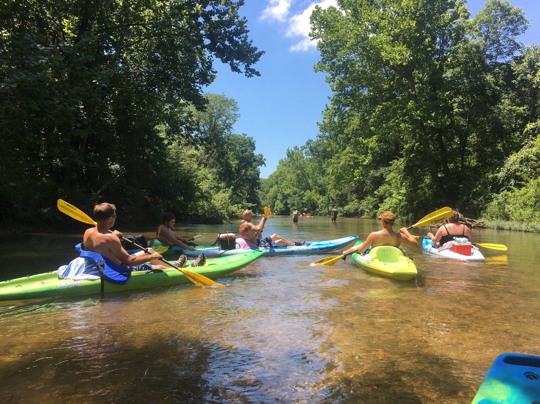 Jadwin Canoe Rental景点图片