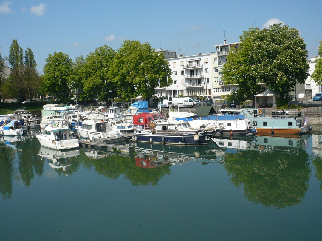 Port de Plaisance-米卢斯必去景点