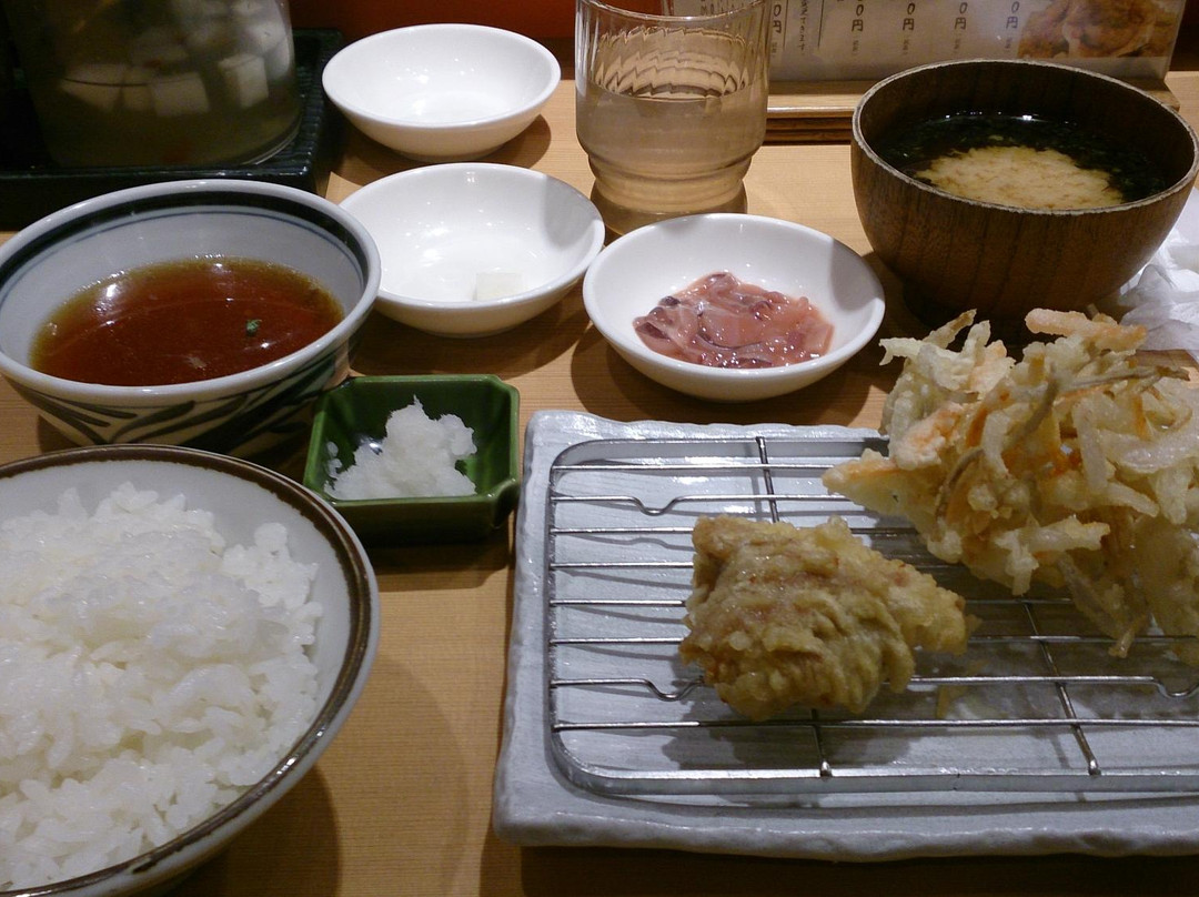 まきの ラポルテ芦屋店