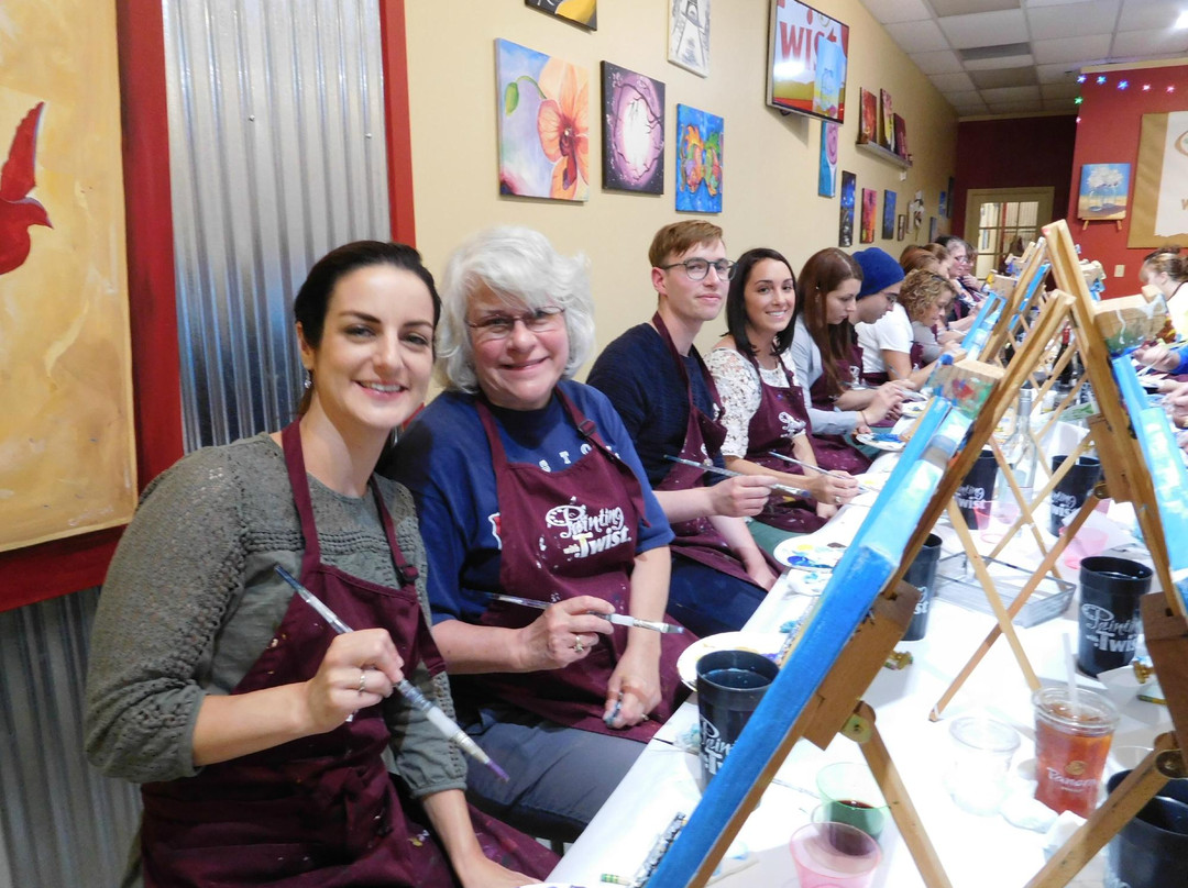 Painting with a Twist-East Longmeadow必去景点