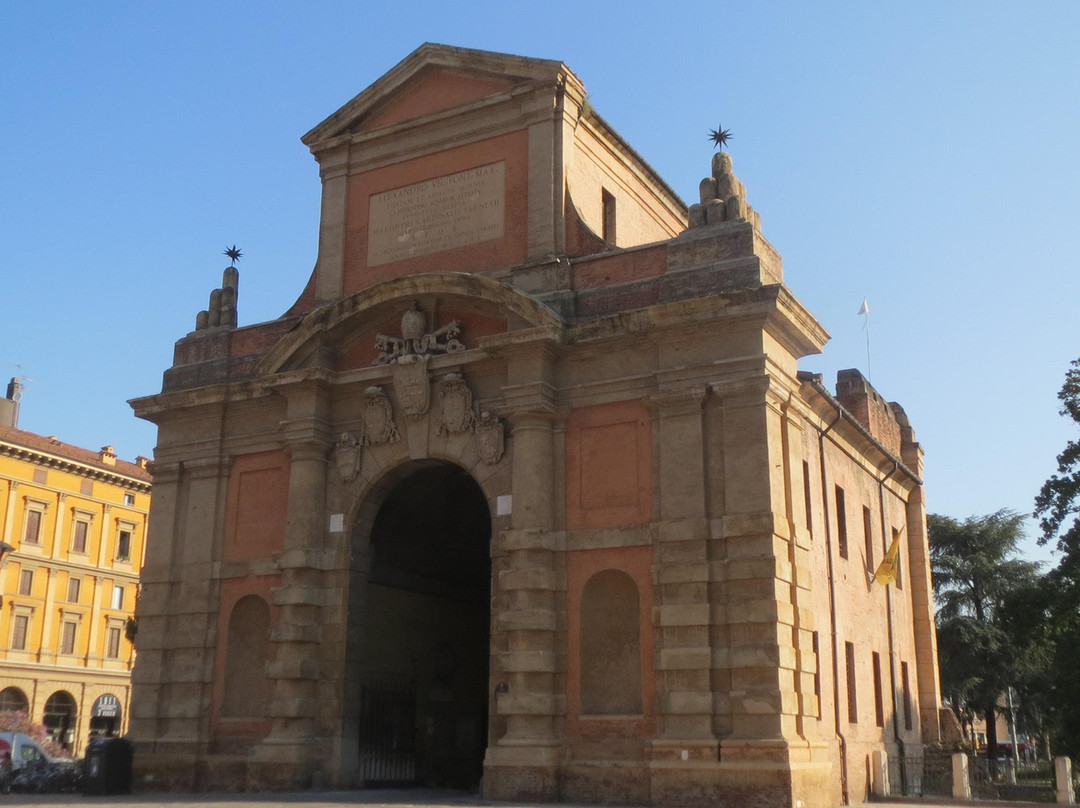 Porta Galliera景点图片