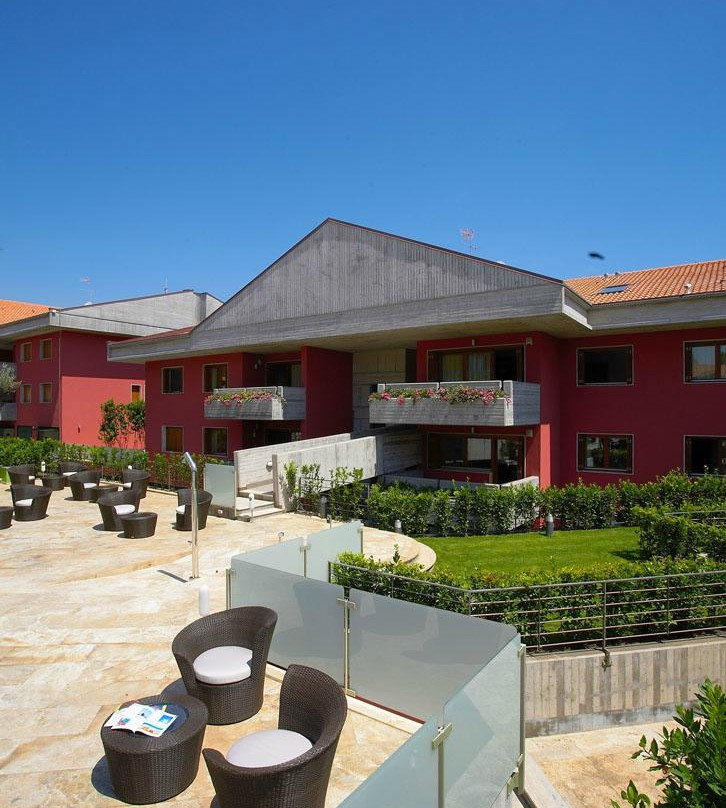 卡塔尼亚山公寓