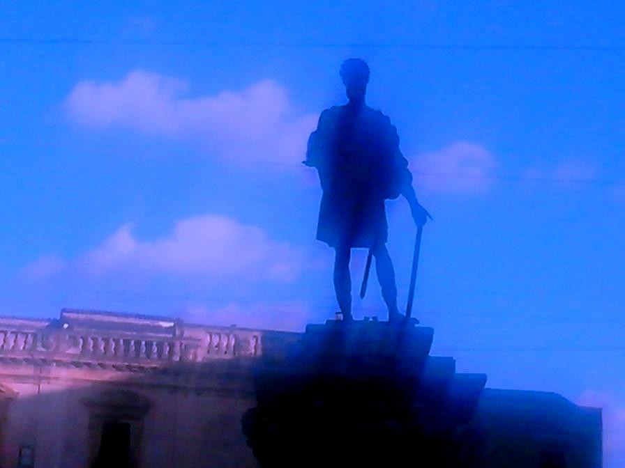 Piazza Bologni-巴勒莫必去景点