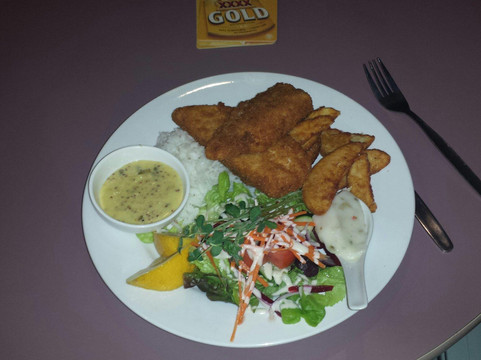 Stuarts Point餐馆和美食-Stuart's Point Tavern