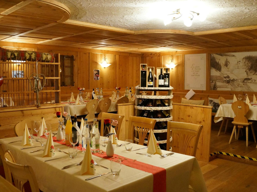 Pedraces酒店住宿-Garni Ciasa Urban